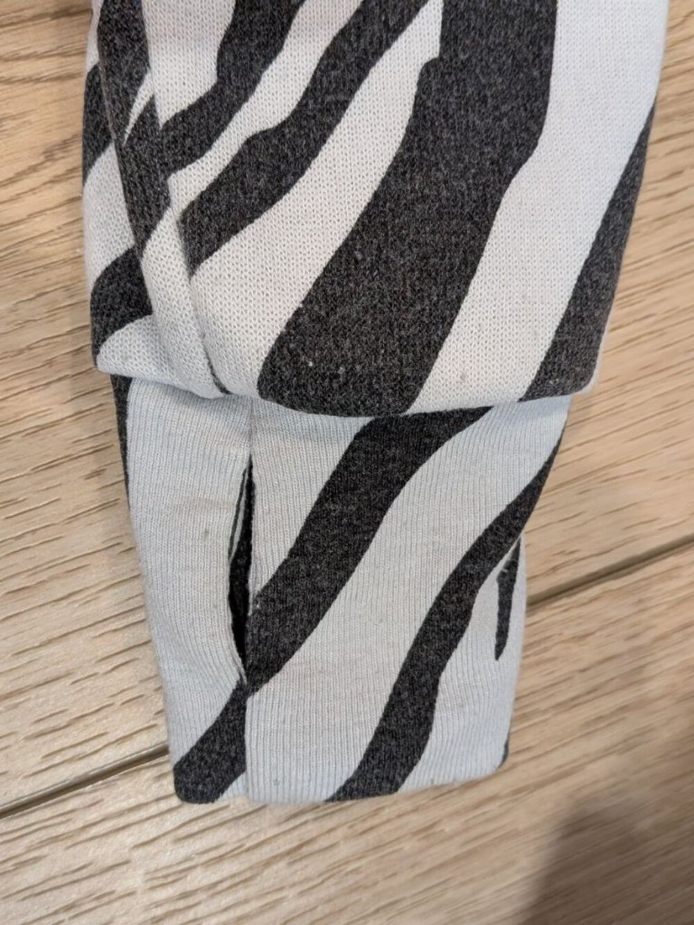 Aviator Nation Ninja Zebra pullover hoodie size XS - Picture 7 of 12